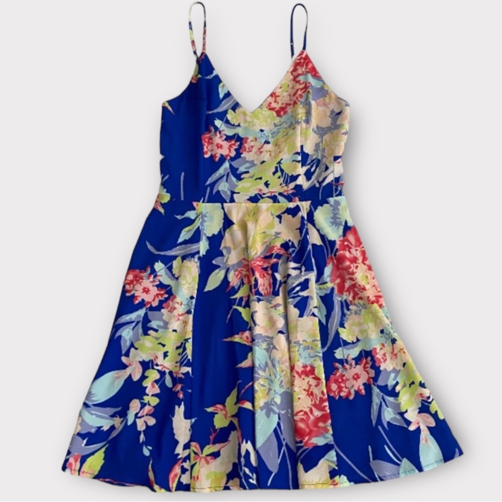Yumi Kim Dress XS A Line Floral Zip Back Dainty Feminine Girlhoodcore NWOT